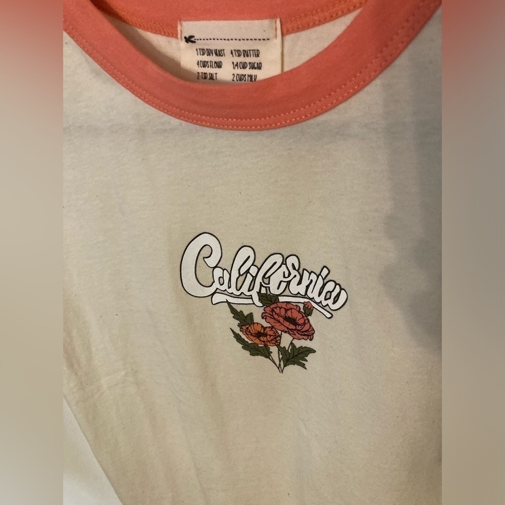 French Pastry crops tops 3 for $25 in size Medium. NWT - Picture 3 of 10